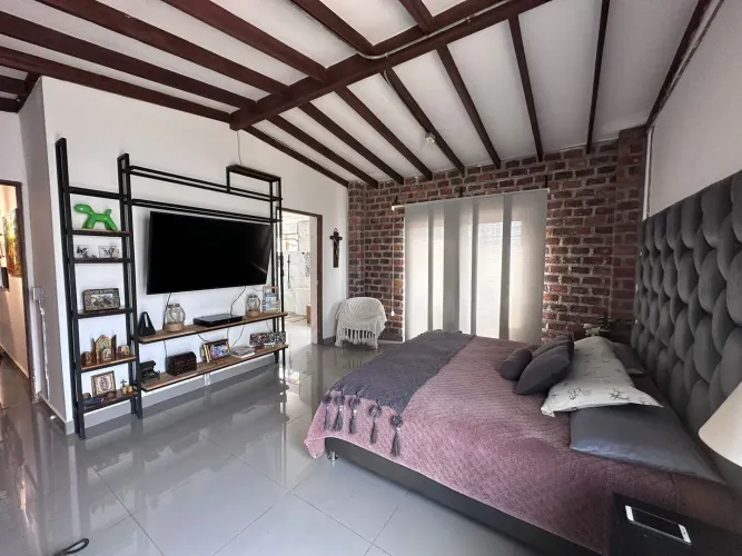 Casa de 3 alcobas en venta en Las Lomitas, Sabaneta · foto 19 de 24