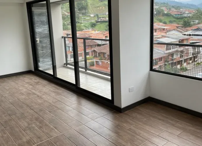 Apartamento de 2 alcobas en venta en Pantanillo, El Retiro, 62 m² · foto 11 de 13