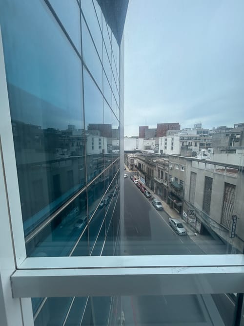 ALQUILER DE OFICINA EN IMPERIUM BUILDING – CIUDAD VIEJA · Foto 3