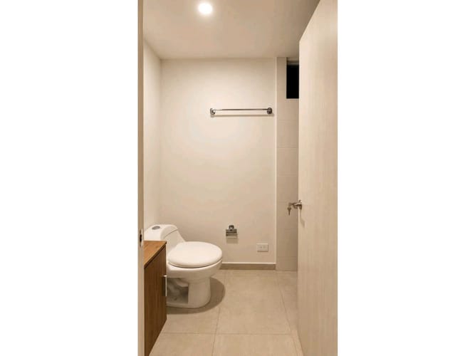 Apartamento de 3 alcobas en venta en Loma De San Jose, Sabaneta, 69 m² · foto 5 de 16