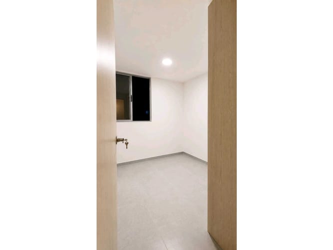 Apartamento de 3 alcobas en venta en Loma De San Jose, Sabaneta, 69 m² · foto 7 de 16