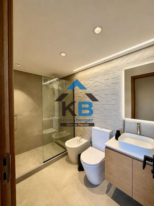 Apartamento en Venta y alquiler amoblado · Foto 8
