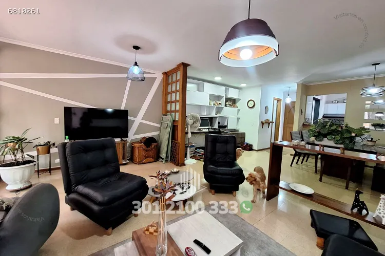 Apartamento de 3 alcobas en arriendo en Castropol, Medellín, 310 m² · foto 5 de 24