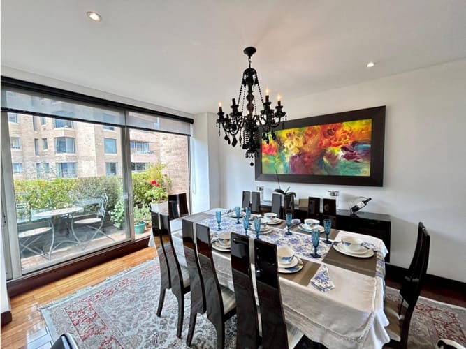 Apartamento de 3 alcobas en venta en Cerros De Suba, Bogotá, 192 m² · foto 3 de 24