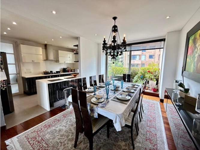 Apartamento de 3 alcobas en venta en Cerros De Suba, Bogotá, 192 m² · foto 4 de 24