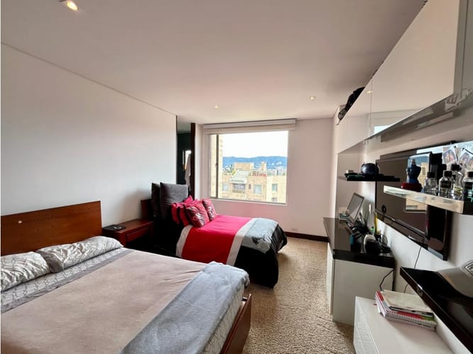 Apartamento de 3 alcobas en venta en Cerros De Suba, Bogotá, 192 m² · foto 17 de 24