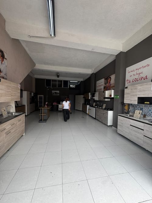 Edificio en venta en Alameda, Cali, 320 m² · foto 11 de 12