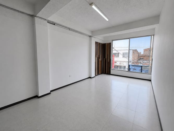 Edificio en venta en Alameda, Cali, 320 m² · foto 4 de 12