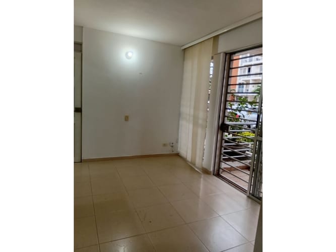 Apartamento de 3 alcobas en venta en Valle Del Lili, Cali, 58 m² · foto 3 de 18