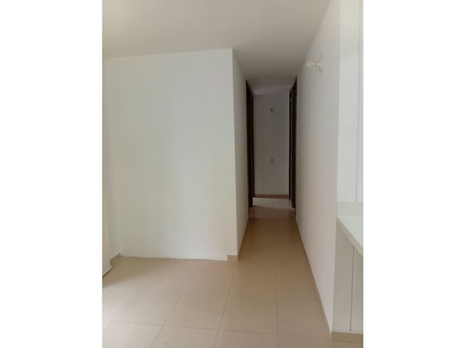 Apartamento de 3 alcobas en venta en Valle Del Lili, Cali, 58 m² · foto 5 de 18