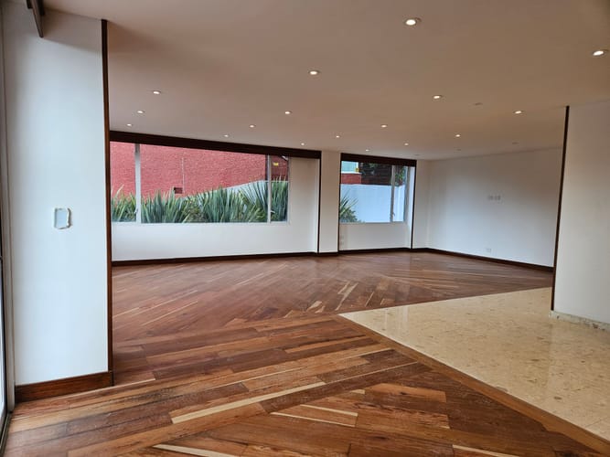 Apartamento de 4 alcobas en venta en Chico, Bogotá, 220 m² · foto 11 de 20