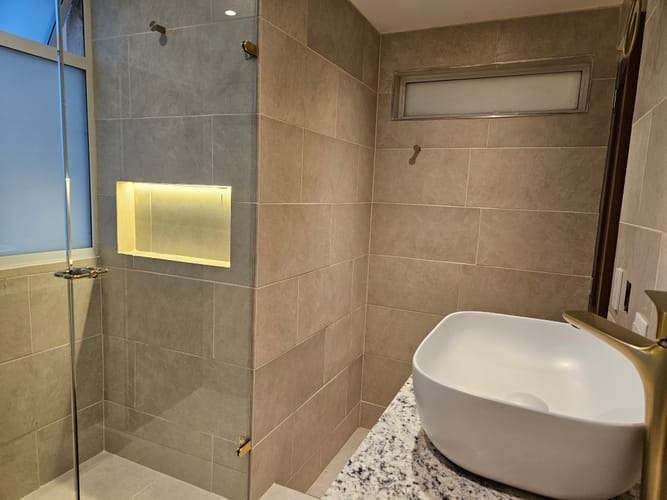 Apartamento de 4 alcobas en venta en Chico, Bogotá, 220 m² · foto 16 de 20