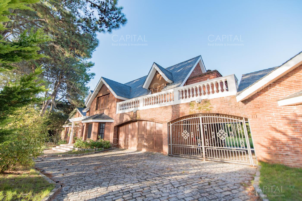 Casa en venta en Beverly Hills