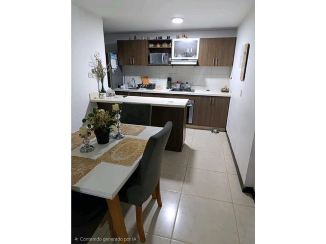 Apartamento de 3 alcobas en venta en Loma De San Jose, Sabaneta, 85 m² · foto 4 de 11