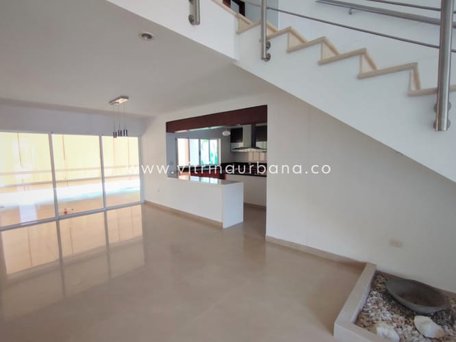 Casa de 4 alcobas en venta en Menzuly, Piedecuesta, 480 m² · foto 6 de 24