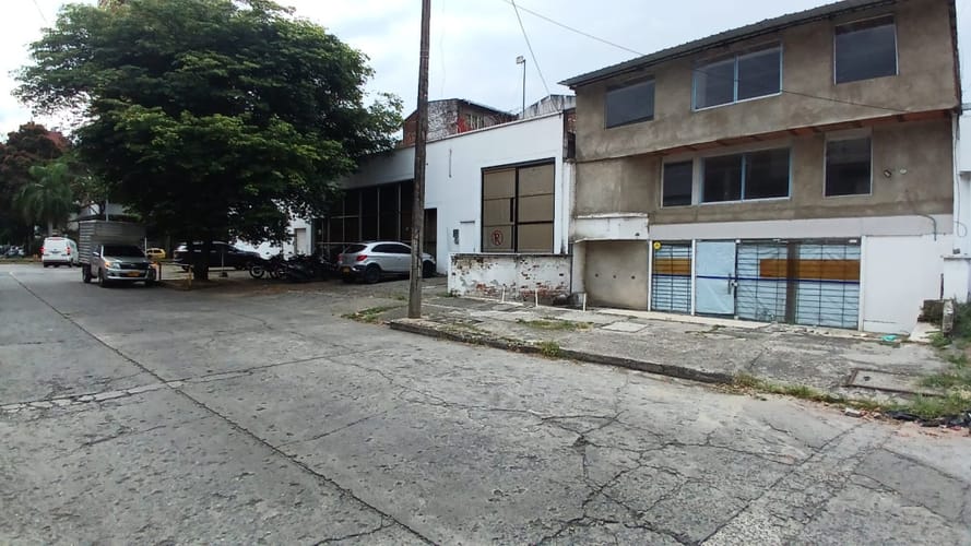 Edificio en venta en San Vicente, Cali, 572 m² · foto 19 de 20