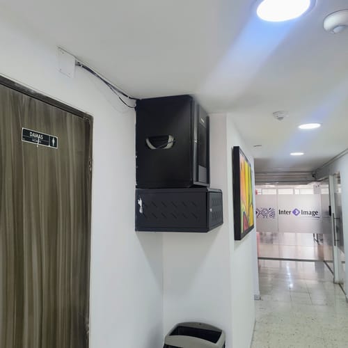 Oficina en arriendo en San Vicente, Cali, 300 m² · foto 2 de 5