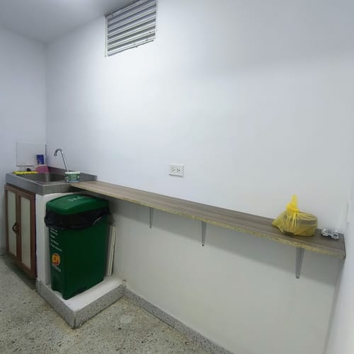 Oficina en arriendo en San Vicente, Cali, 300 m² · foto 4 de 5