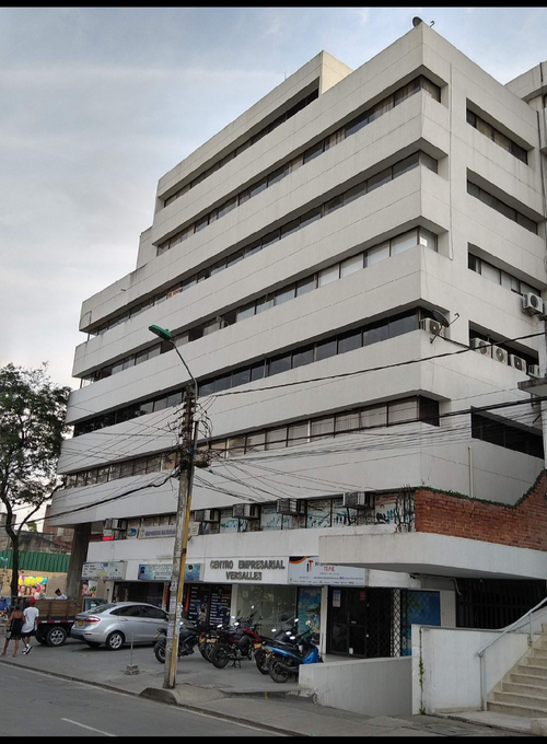 Oficina en arriendo en San Vicente, Cali, 300 m² · foto 5 de 5