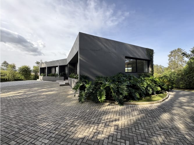 Casa de 4 alcobas en venta en Pantanillo, El Retiro, 560 m² · foto 2 de 24