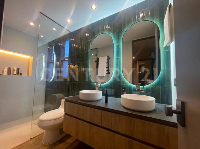 Apartamento de 3 alcobas en venta en El Poblado, Medellín, 135 m² · foto 11 de 22