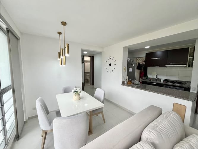 Apartamento de 3 alcobas en venta en Universidad, Piedecuesta, 85 m² · foto 4 de 14