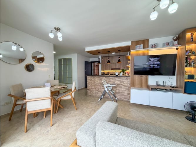 Apartamento de 3 alcobas en venta en Antonia Santos Centro, Bucaramanga, 85 m² · foto 6 de 17