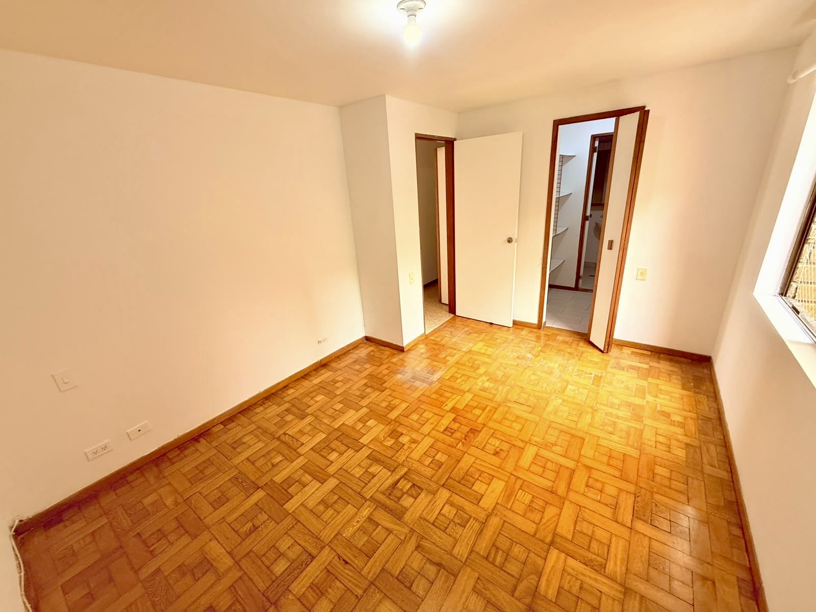 Apartamento en venta en El Poblado, Medellín · foto 3 de 16