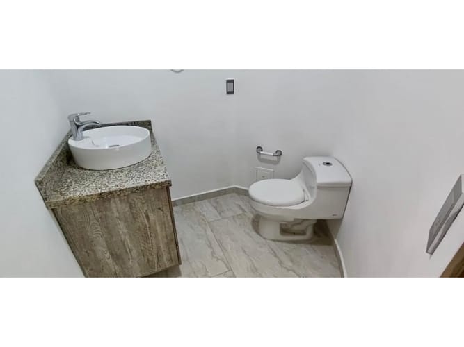 Apartamento en venta en Las Lomas No.1, Medellín · foto 11 de 21