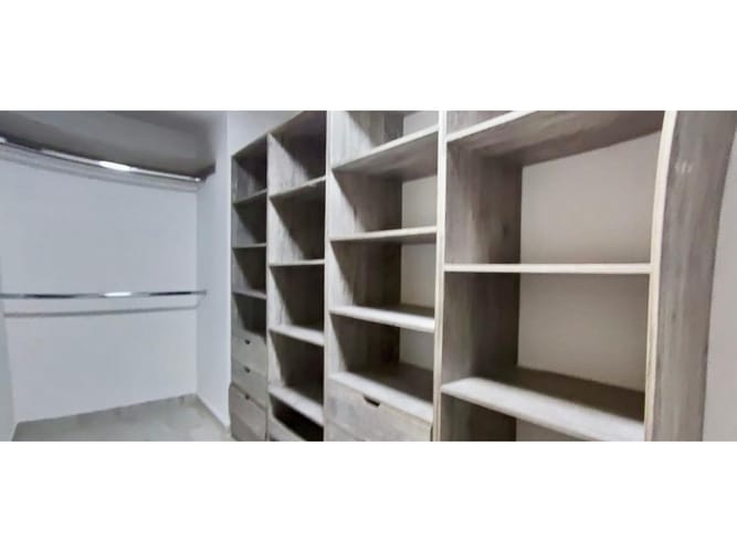 Apartamento en venta en Las Lomas No.1, Medellín · foto 20 de 21