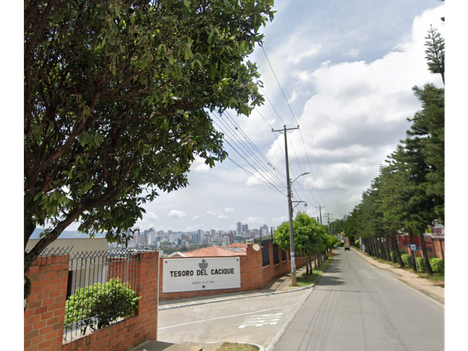 Casa de 4 alcobas en venta en Lagos Del Cacique, Bucaramanga, 121 m² · foto 2 de 22