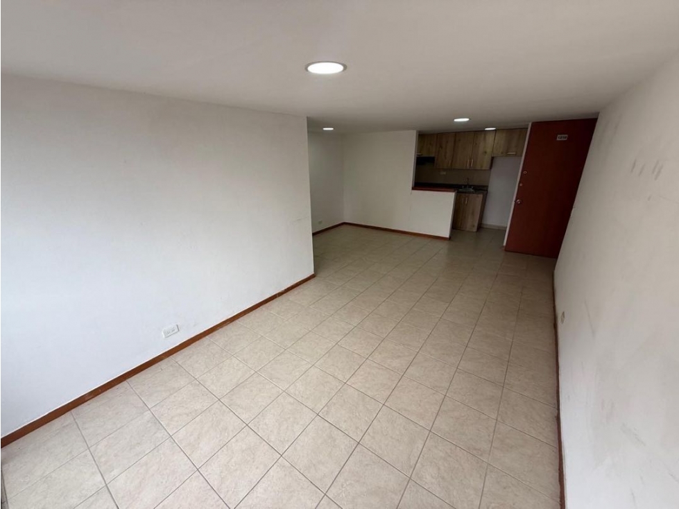 Apartamento en arriendo en Los Colores, Medellín · foto 6 de 16