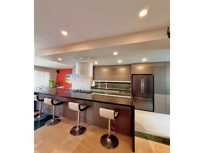 Apartamento de 3 alcobas en venta en Cabecera Del Llano, Bucaramanga, 303 m² · foto 7 de 13