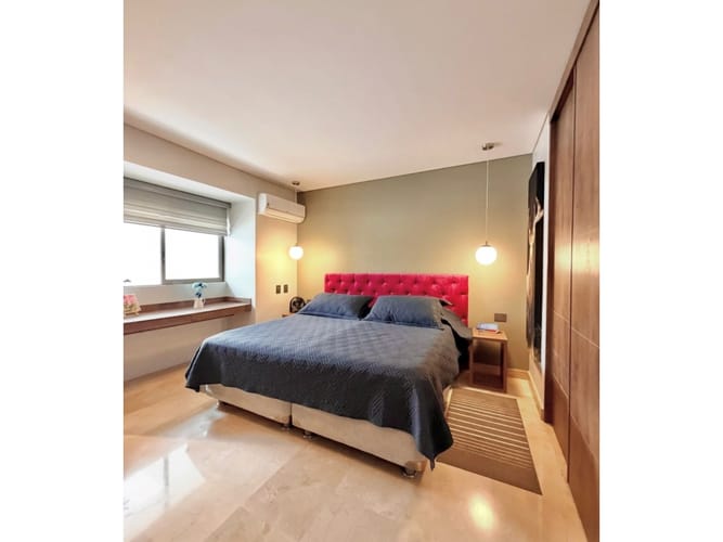 Apartamento de 3 alcobas en venta en Cabecera Del Llano, Bucaramanga, 303 m² · foto 8 de 13