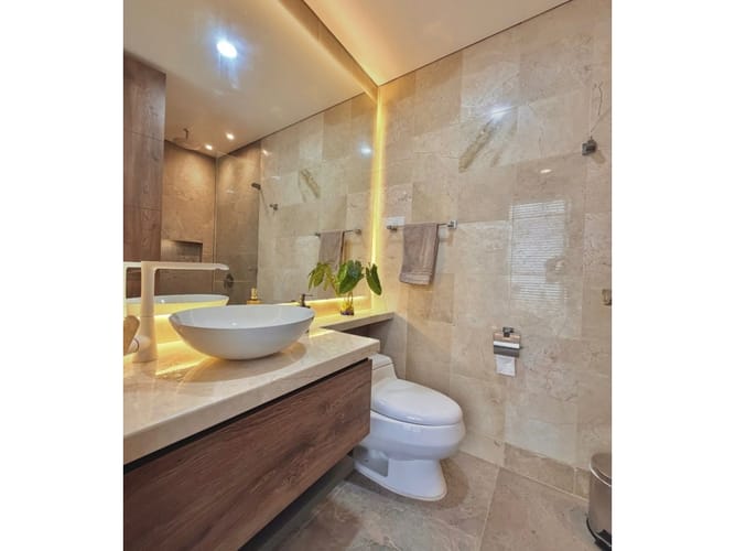 Apartamento de 3 alcobas en venta en Cabecera Del Llano, Bucaramanga, 303 m² · foto 11 de 13