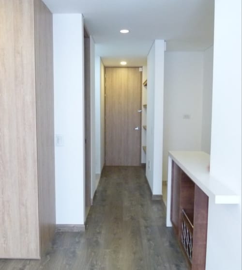 Apartaestudio en venta en Cedritos, Bogotá, 29 m² · foto 2 de 18