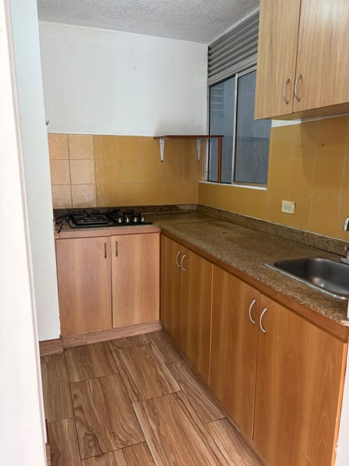 Apartamento de 3 alcobas en venta en Engativá, Bogotá, 66 m² · foto 5 de 16