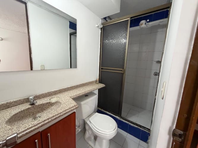 Apartamento de 3 alcobas en venta en Engativá, Bogotá, 66 m² · foto 15 de 16