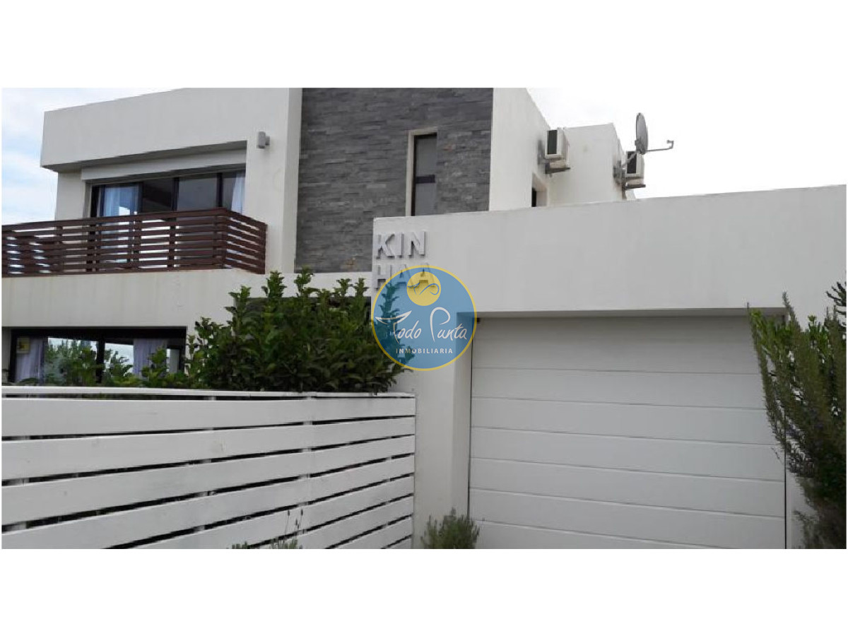 Casa en alquiler en Balneario Buenos Aires
