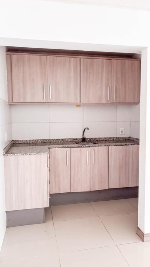 DEPTO | 2 AMBIENTES | VISTA PLAZA INDEPENDENCIA | PISO 13 | SEGURIDAD 24 HS | CENTRO · Foto 3