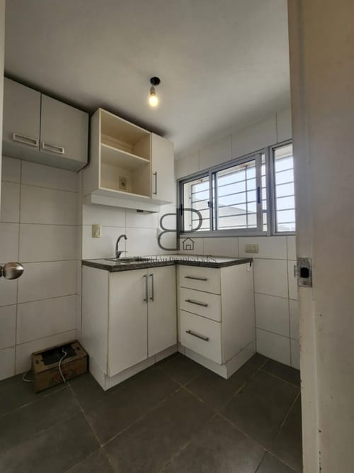 Alquiler Apartamento Monoambiente Grande Pocitos con Patio · Foto 8