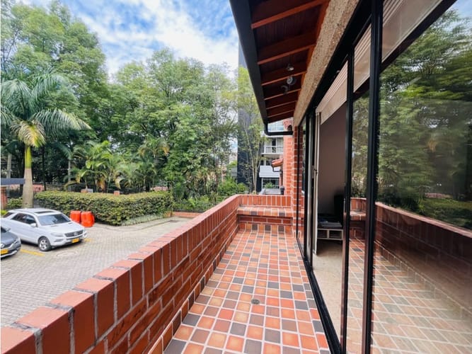 Casa de 4 alcobas en venta en La Visitación, Medellín, 245 m² · foto 20 de 24