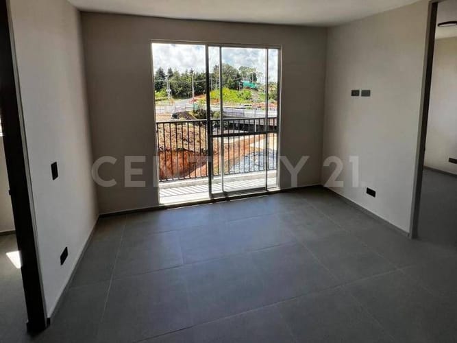 Apartamento de 2 alcobas en venta en Barro Blanco, Rionegro, 49 m² · foto 6 de 20