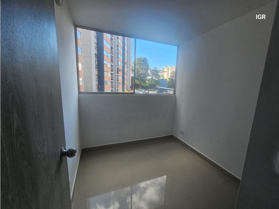 Apartamento en venta en La Tablaza, La Estrella · foto 10 de 24