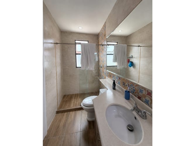Casa de 4 alcobas en venta en Ciudad Jardin, Cali, 380 m² · foto 17 de 19