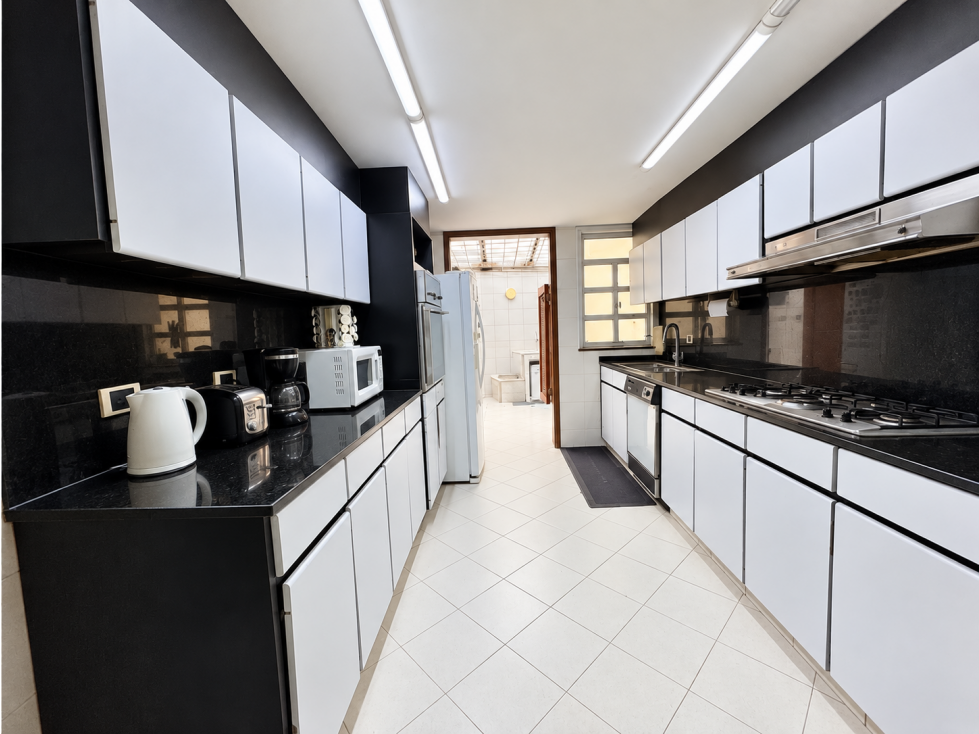 Casa en venta en San Patricio, Bogotá · foto 4 de 16