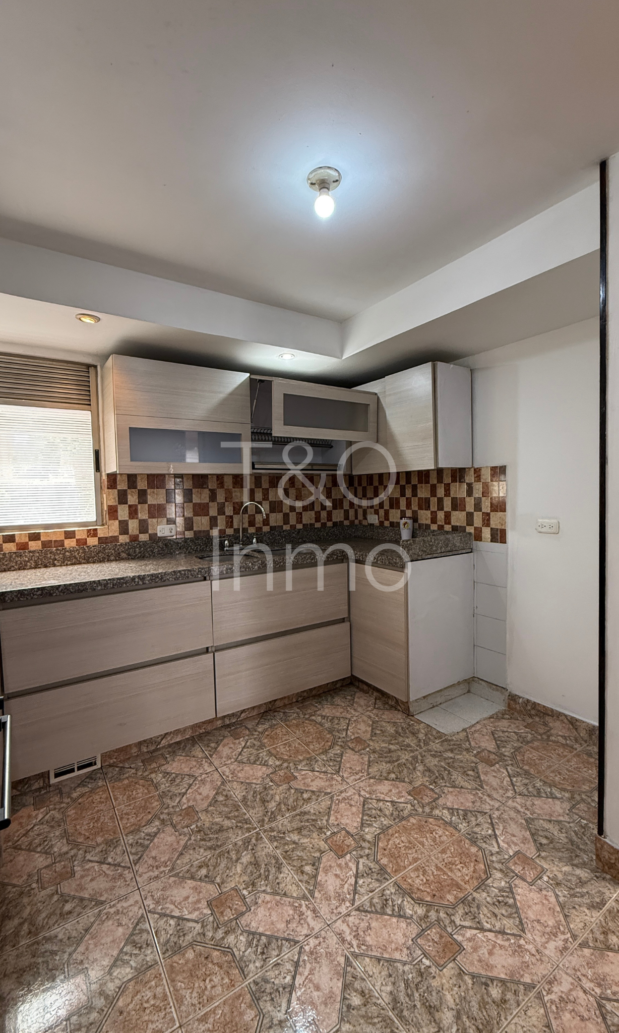 Casa en venta en Colina Campestre, Bogotá · foto 3 de 24
