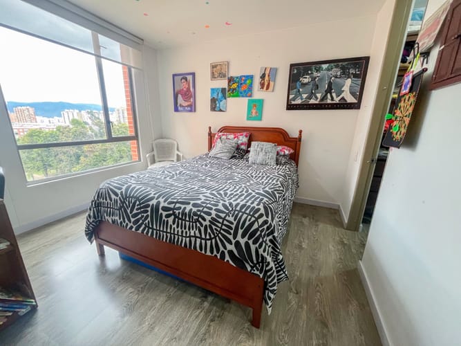 Apartamento de 3 alcobas en venta en Colina Campestre, Bogotá, 156 m² · foto 7 de 13
