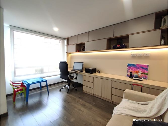 Casa de 3 alcobas en venta en Cerca De Piedra, Chía, 200 m² · foto 8 de 24