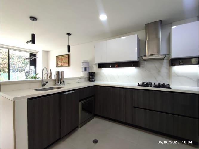Casa de 3 alcobas en venta en Cerca De Piedra, Chía, 200 m² · foto 11 de 24